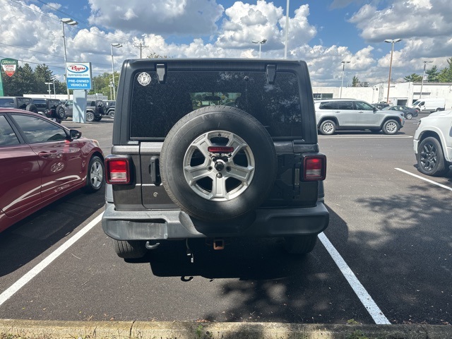 2018 Jeep Wrangler Unlimited Sport S photo 4