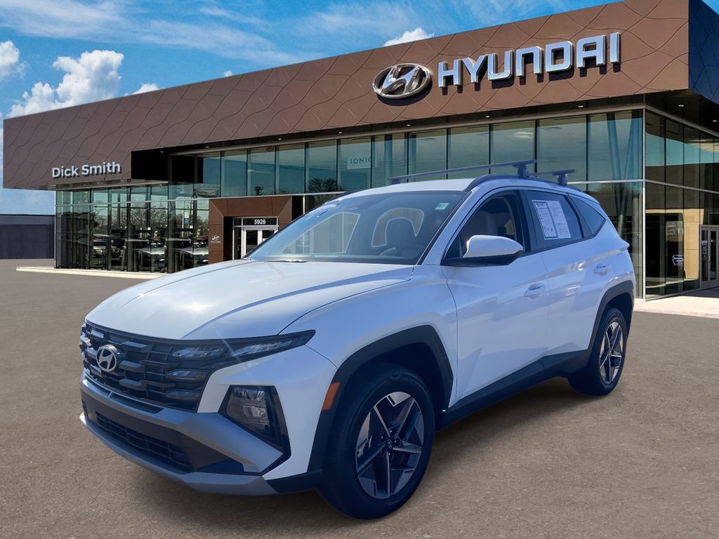 2025 Hyundai Tucson SEL photo 2