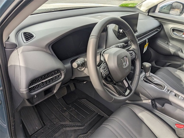 2025 Honda HR-V EX-L photo 2