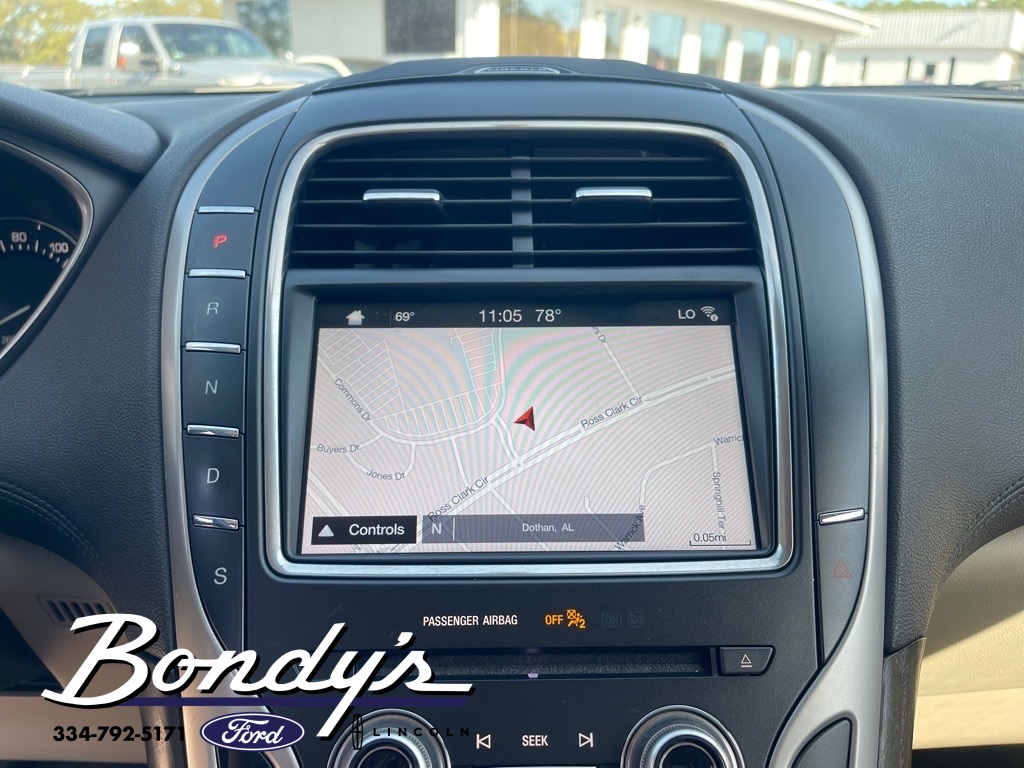 2017 Lincoln MKX Reserve photo 4