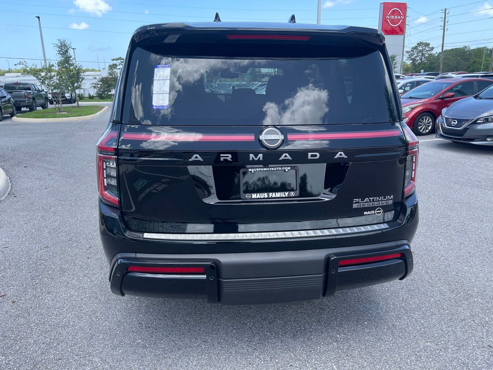 2025 Nissan Armada Platinum Reserve photo 4