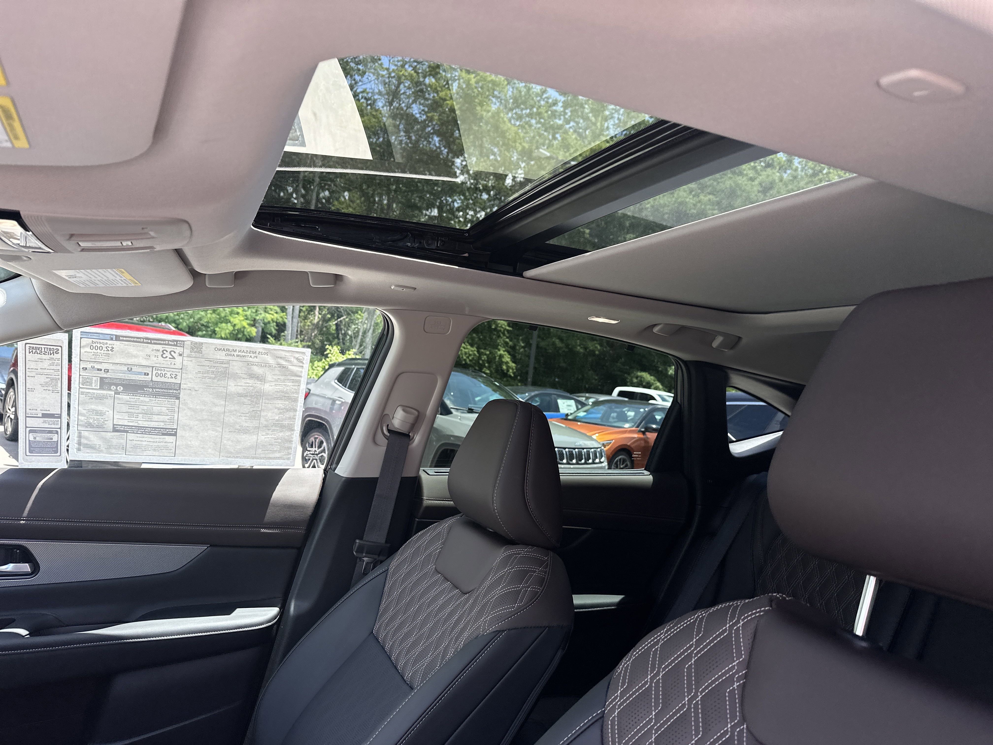2025 Nissan Murano Platinum photo 21