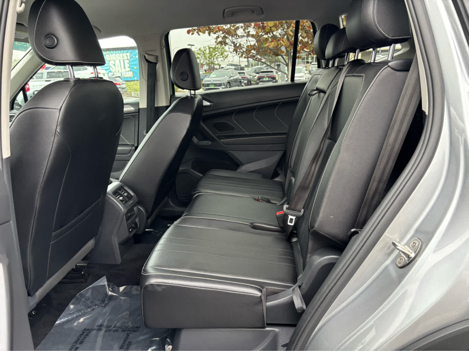 2022 Volkswagen Tiguan SE photo 19