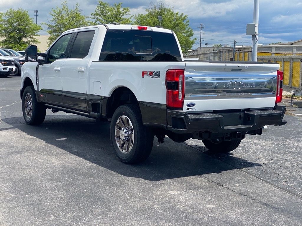 2025 Ford F-250 King Ranch photo 4