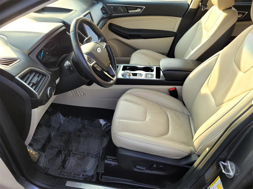 2022 Ford Edge Titanium photo 15