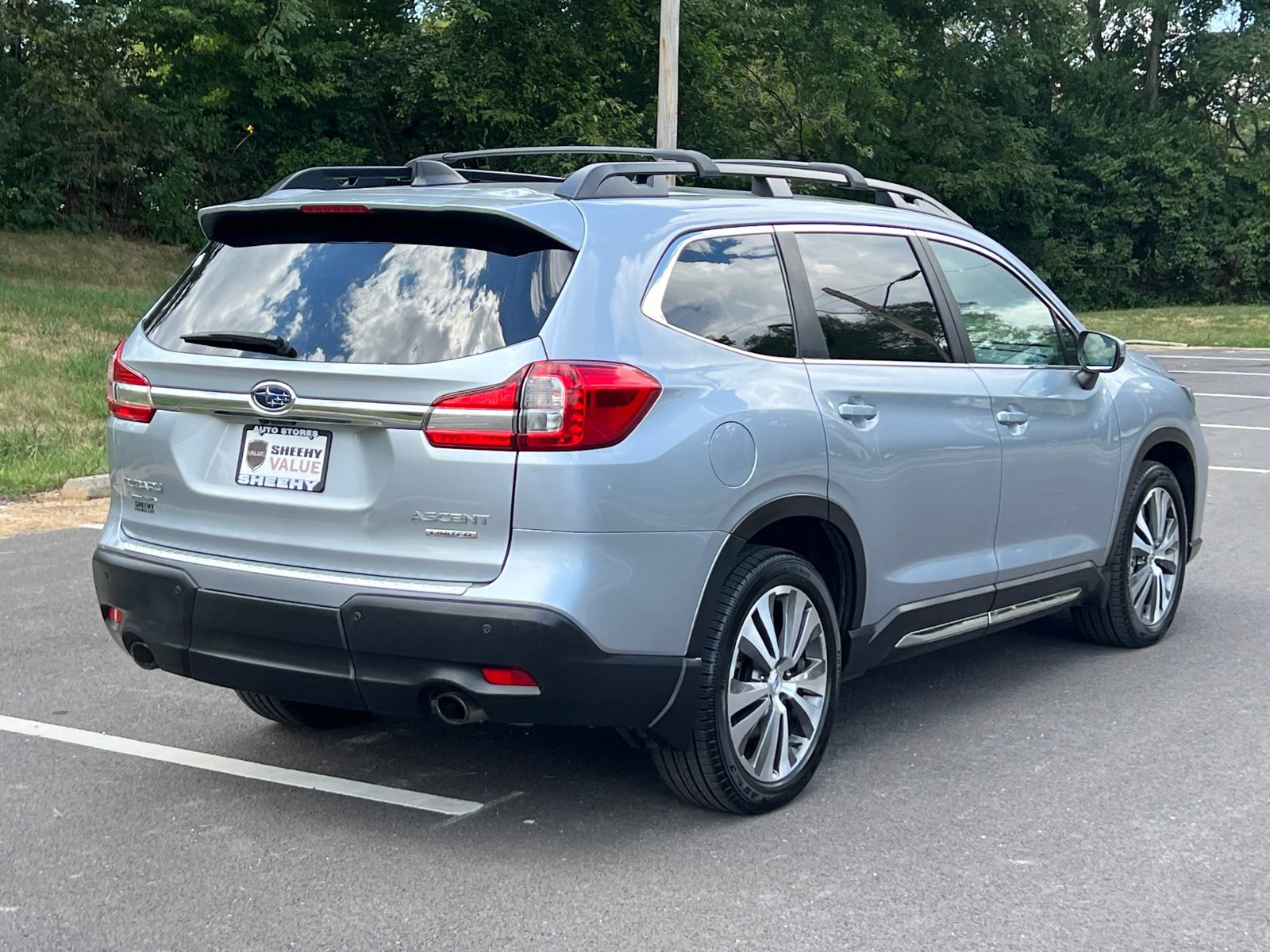 2020 Subaru Ascent Limited photo 5
