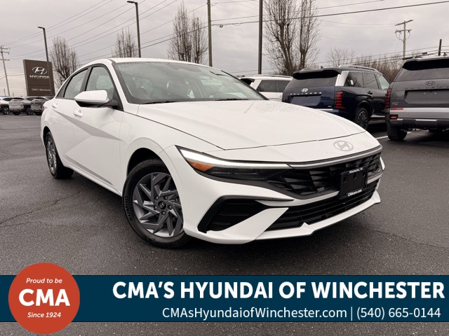 2025 Hyundai Elantra Blue's photo