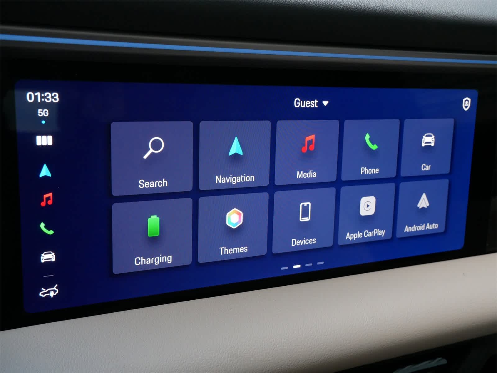 2025 Porsche Macan Electric 4 photo 14