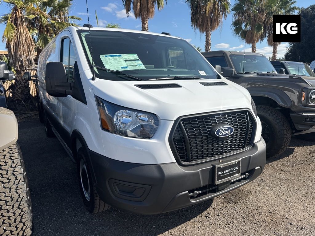 2026 Ford Transit Van Base's photo