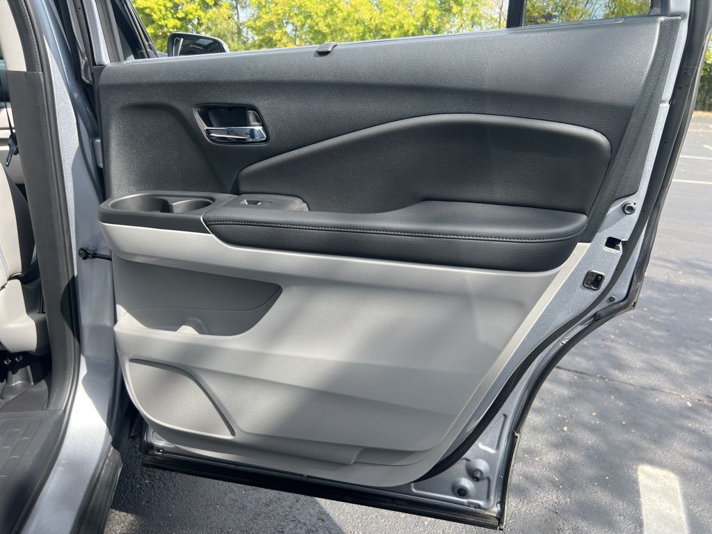 2022 Honda Pilot EX-L photo 24