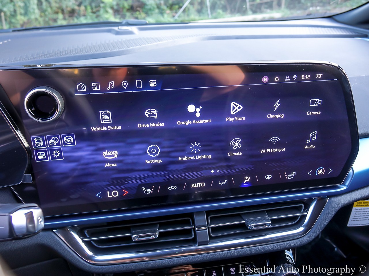 2025 Chevrolet Equinox EV 1LT photo 17