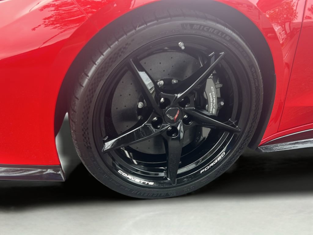 2026 Chevrolet Corvette E-Ray 1LZ photo 4