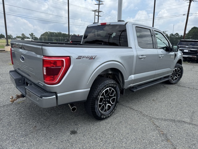 2022 Ford F-150 XLT photo 4