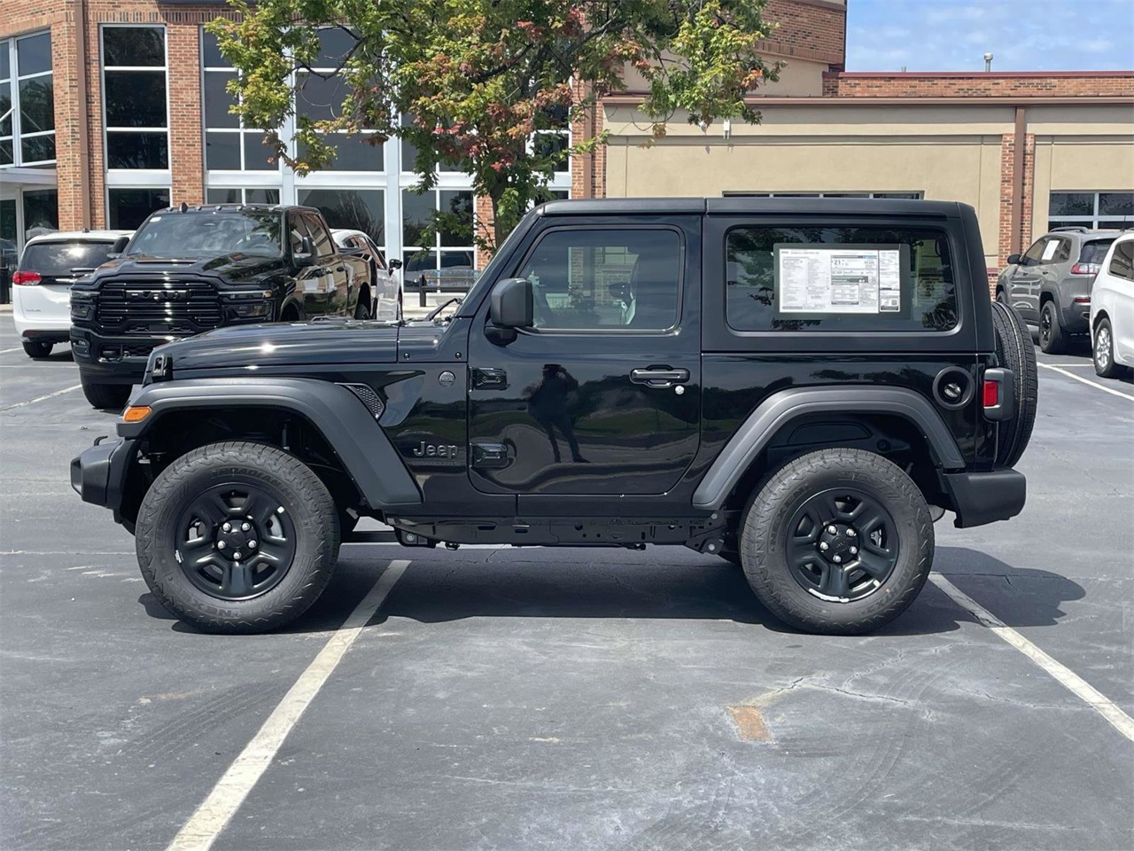 2025 Jeep Wrangler Sport photo 31