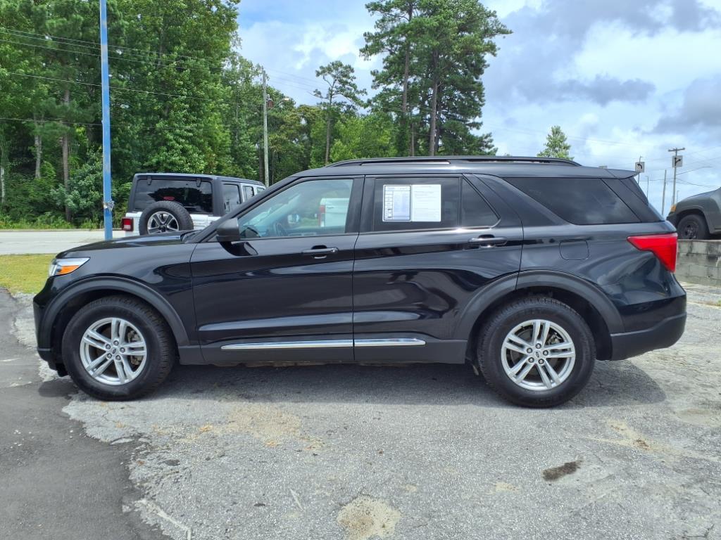 2023 Ford Explorer XLT photo 4