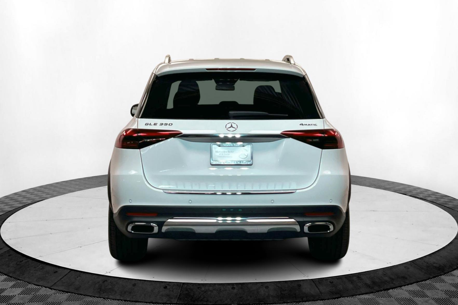2025 Mercedes Benz GLE 350 4MATIC photo 4