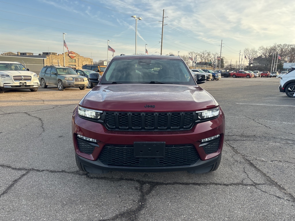 Used 2023 Jeep Grand Cherokee Limited with VIN 1C4RJHBG0PC536923 for sale in Kansas City