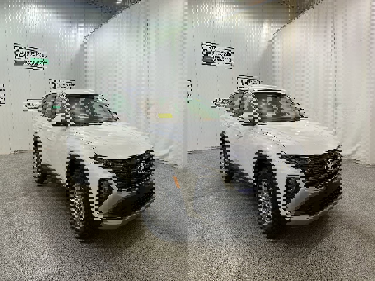 2025 Hyundai Tucson SE photo 2