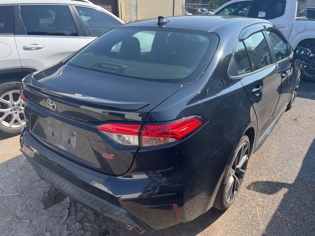 2022 Toyota Corolla SE photo 2