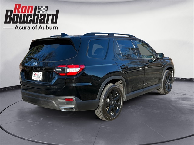 2025 Honda Pilot Black Edition photo 2