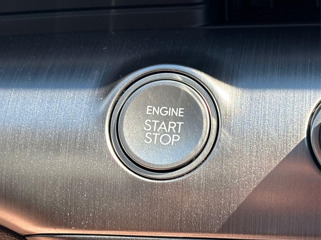 2026 Hyundai Kona SE photo 16