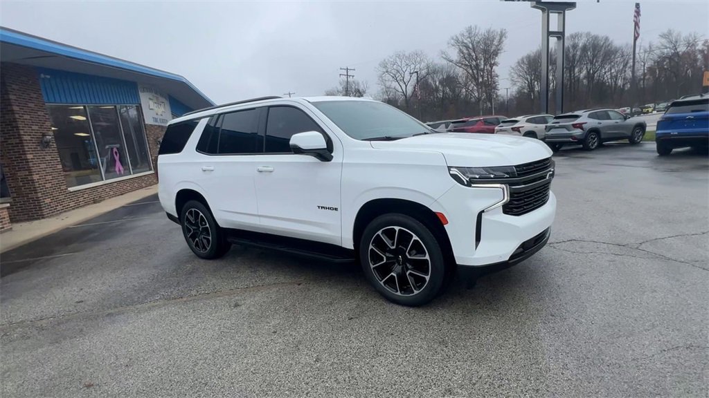 2022 Chevrolet Tahoe RST photo 2