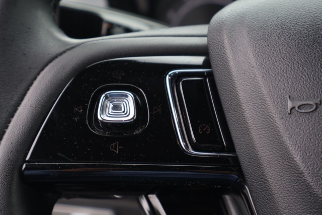 2022 Lincoln Corsair Standard photo 20