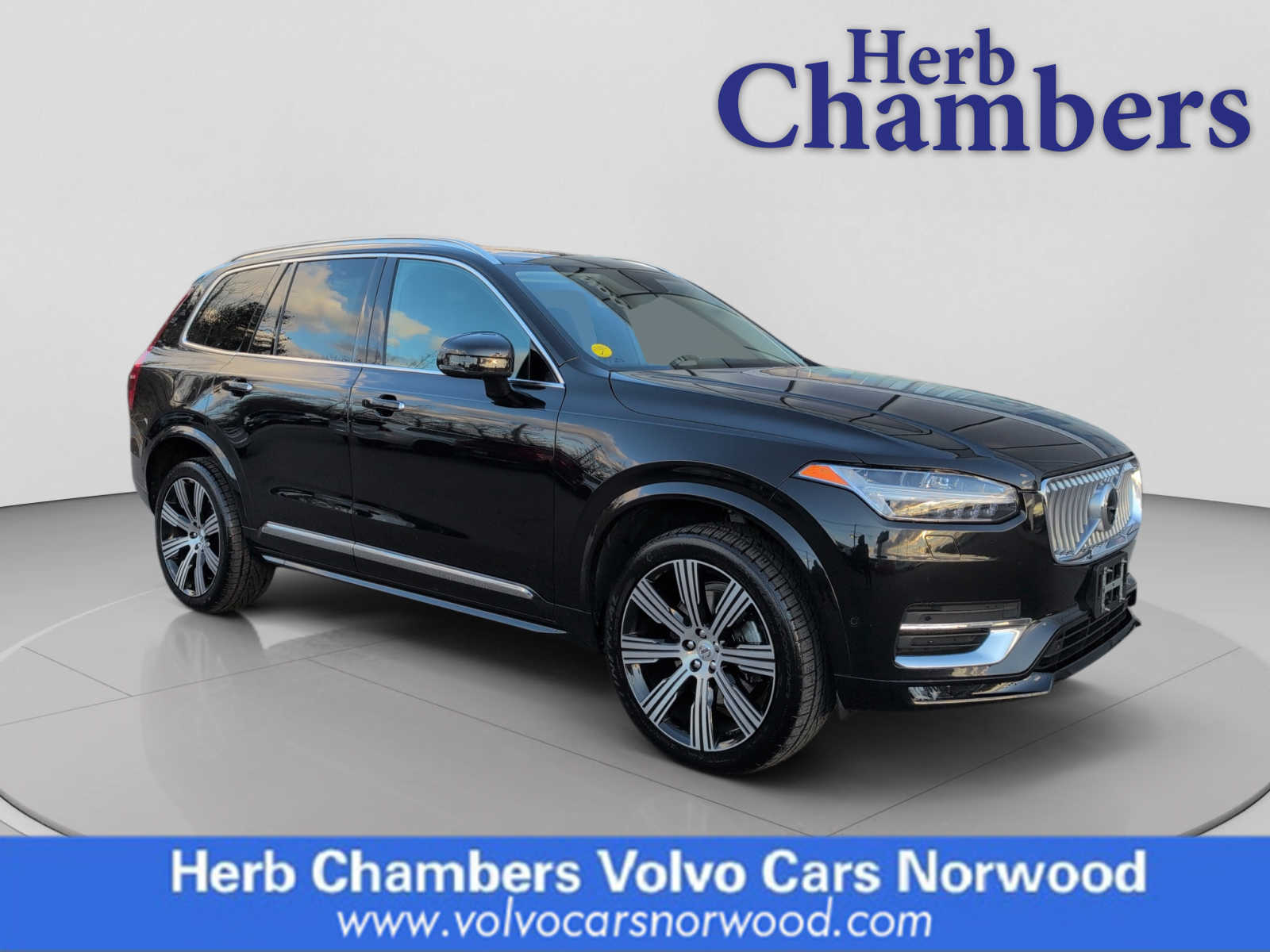 2022 Volvo XC90 Inscription's photo