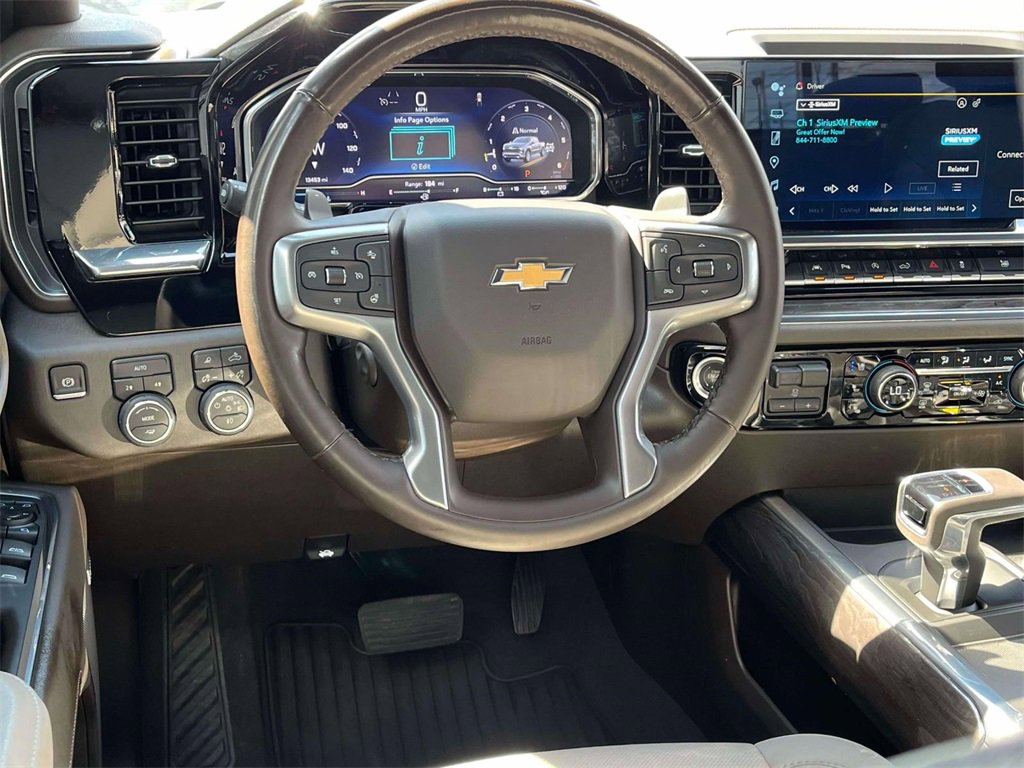 2024 Chevrolet Silverado 1500 LTZ photo 13