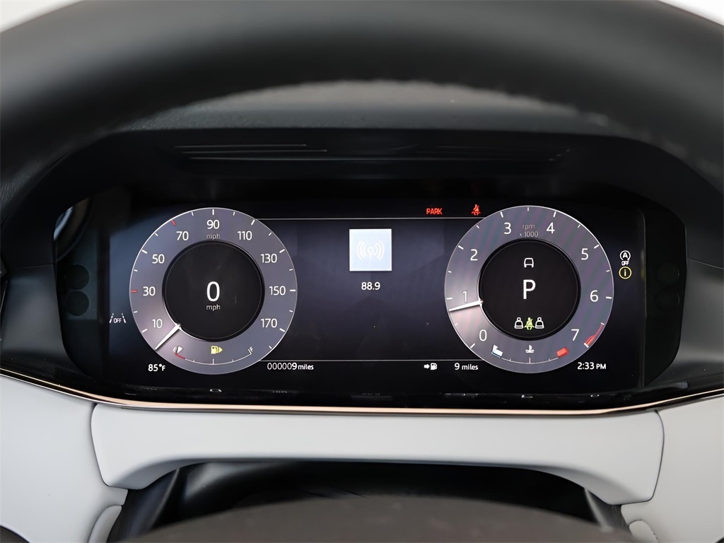 2026 Land Rover Range Rover Evoque Dynamic SE photo 22