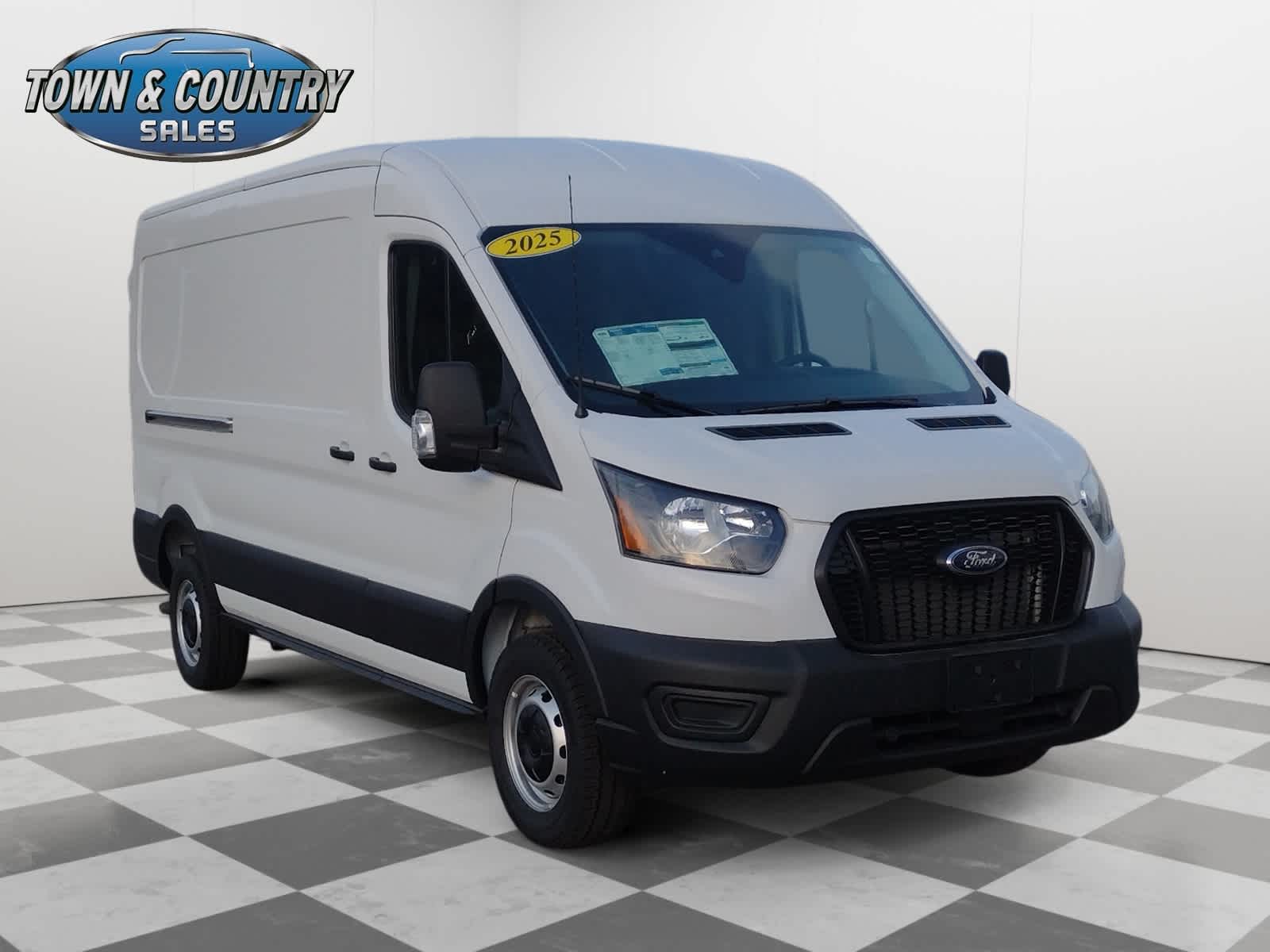 2025 Ford Transit Van Base's photo