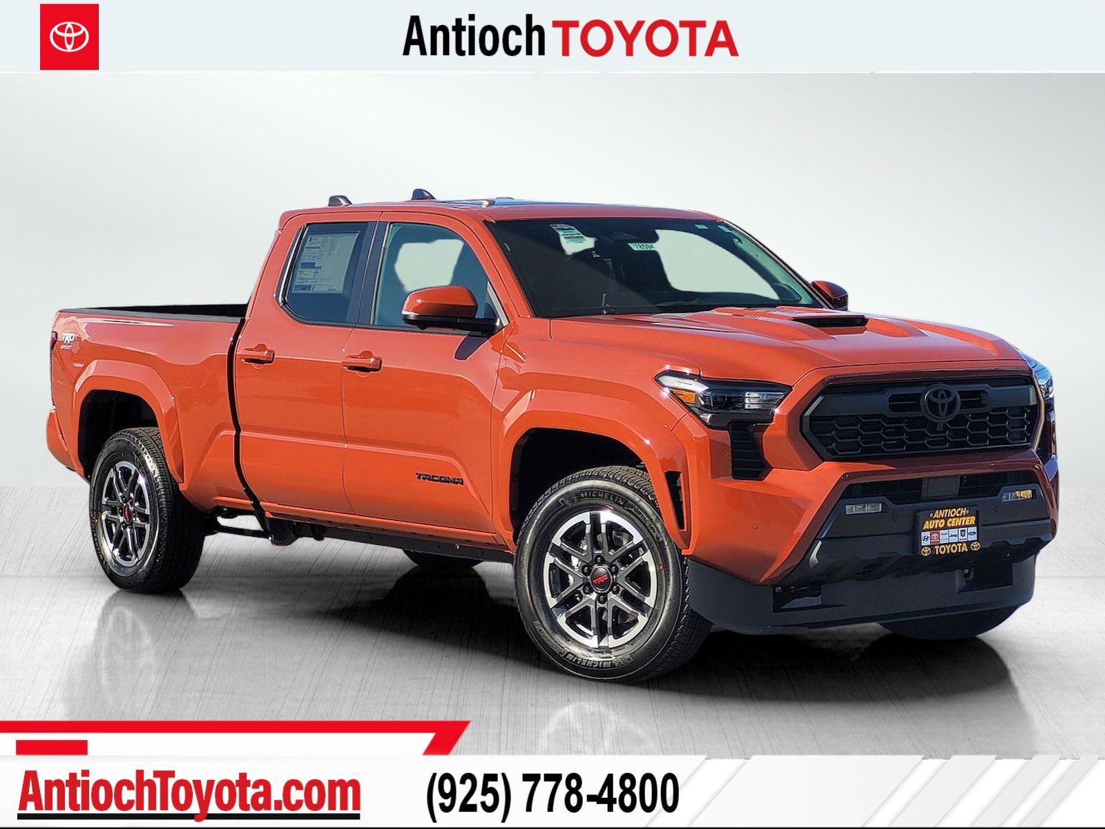 2025 Toyota Tacoma TRD Sport's photo