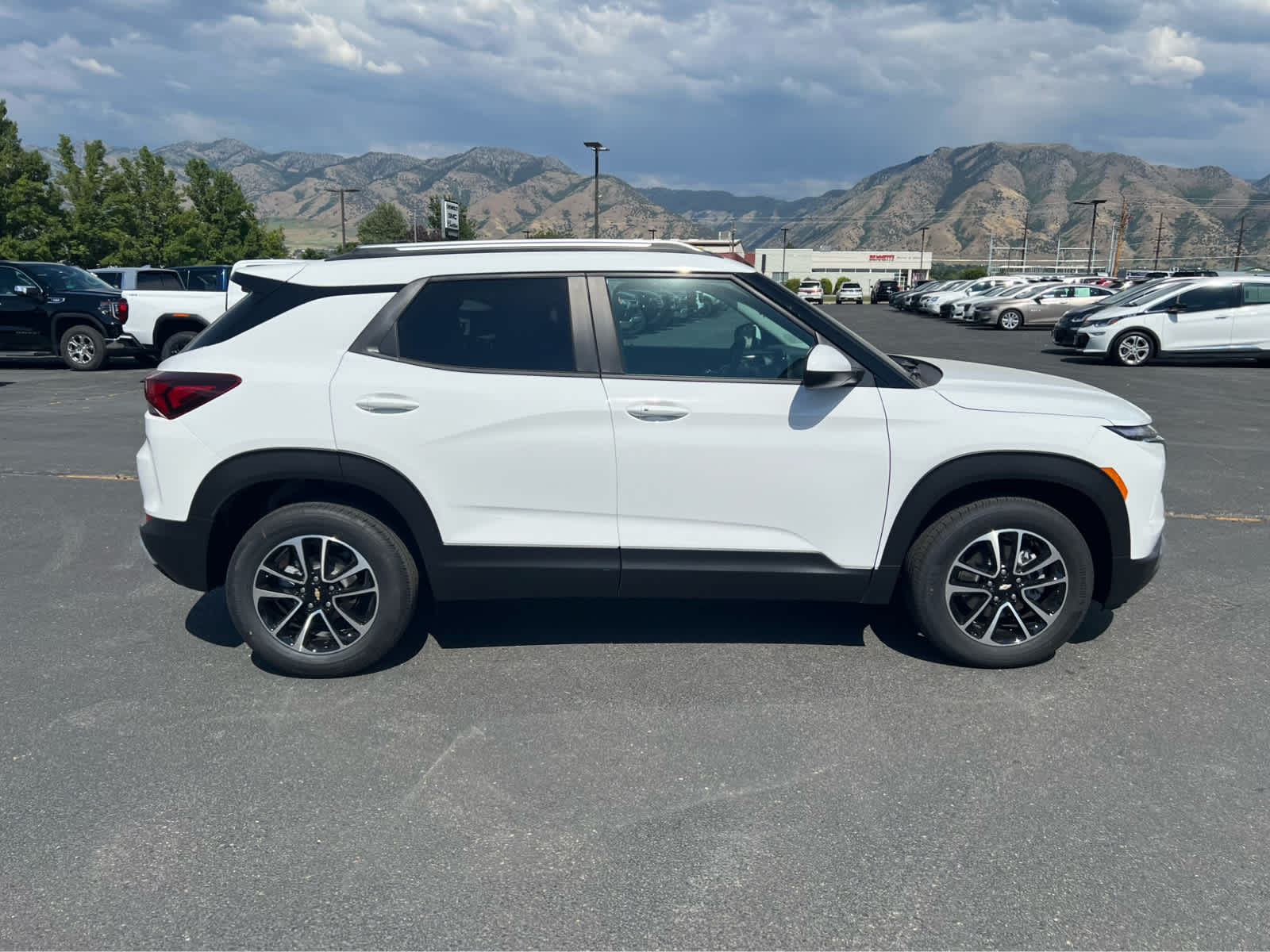2026 Chevrolet Trailblazer LT photo 5