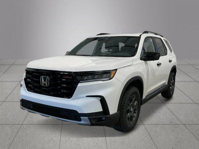 2025 Honda Pilot TrailSport's photo