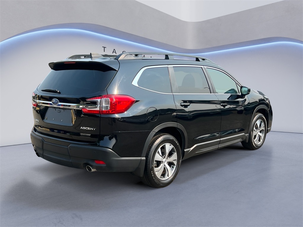 2024 Subaru Ascent Premium photo 4