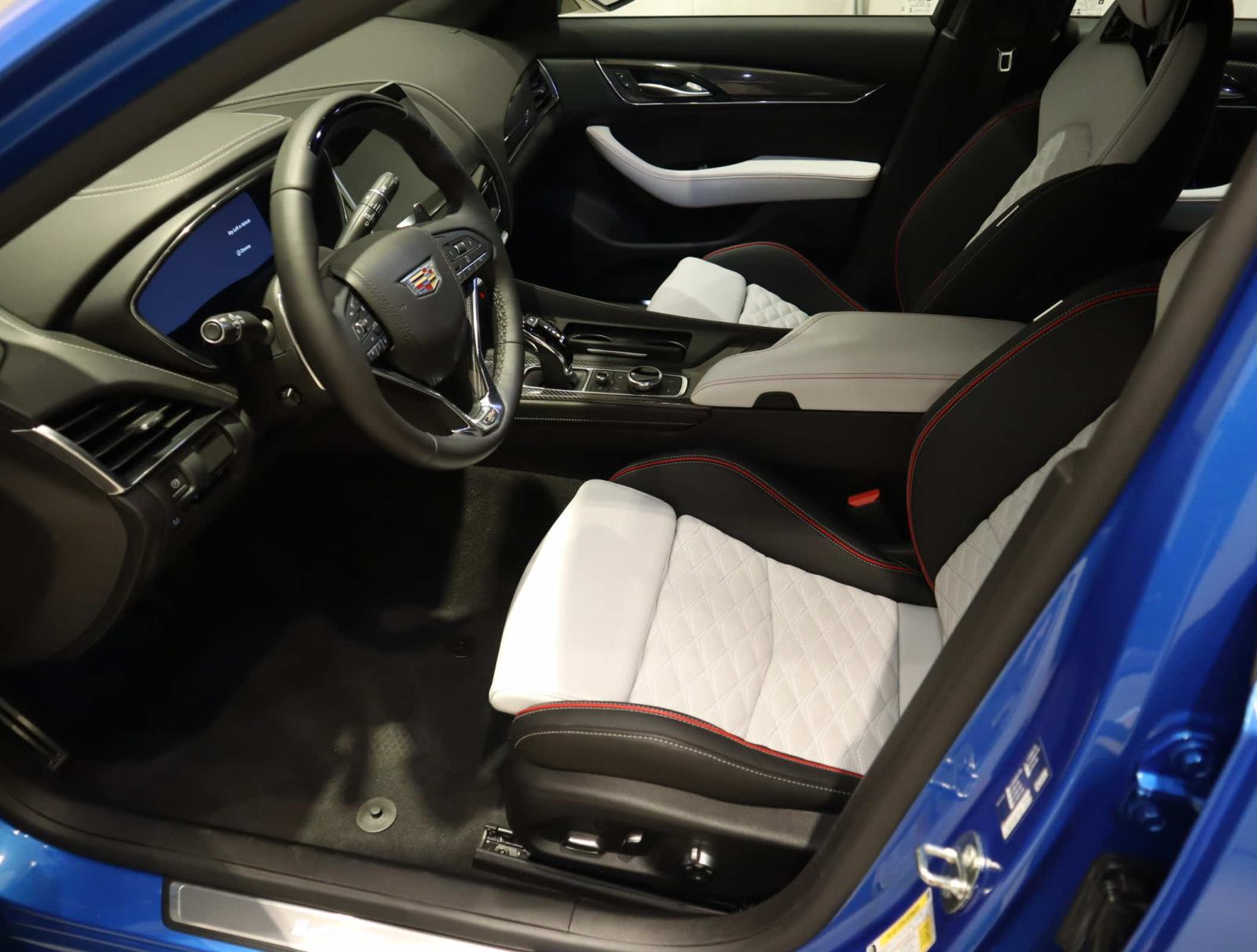 2024 Cadillac CT5 photo 21