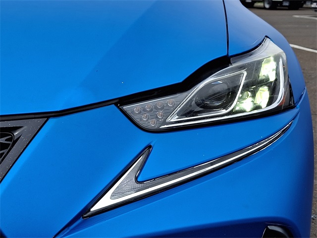 2020 Lexus IS 300 F SPORT photo 9