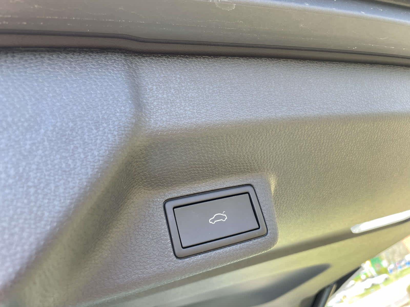 2025 Volkswagen ID. Buzz PRO S - Photo 17