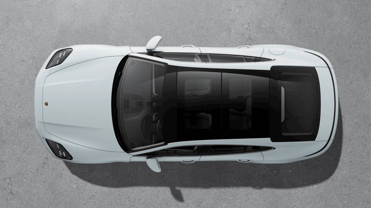 2026 Porsche Panamera 4 photo 4