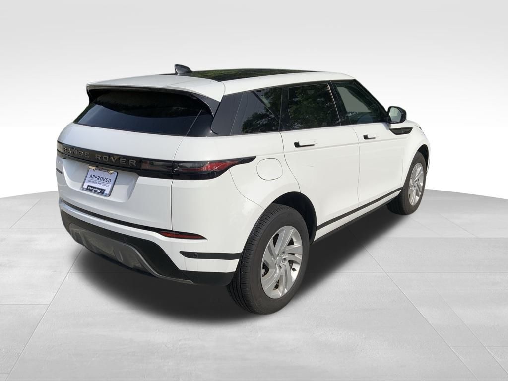 2024 Land Rover Range Rover Evoque S photo 9