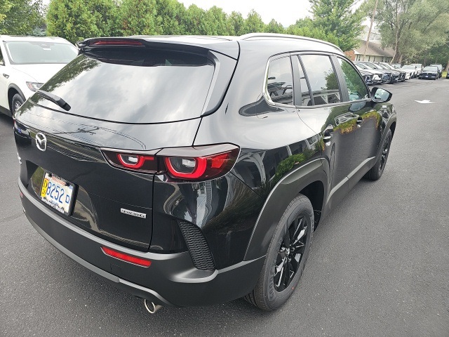 2025 Mazda CX-50 2.5 S Preferred photo 3