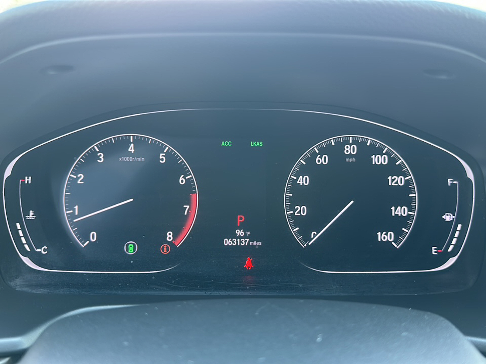 2018 Honda Accord Touring photo 11