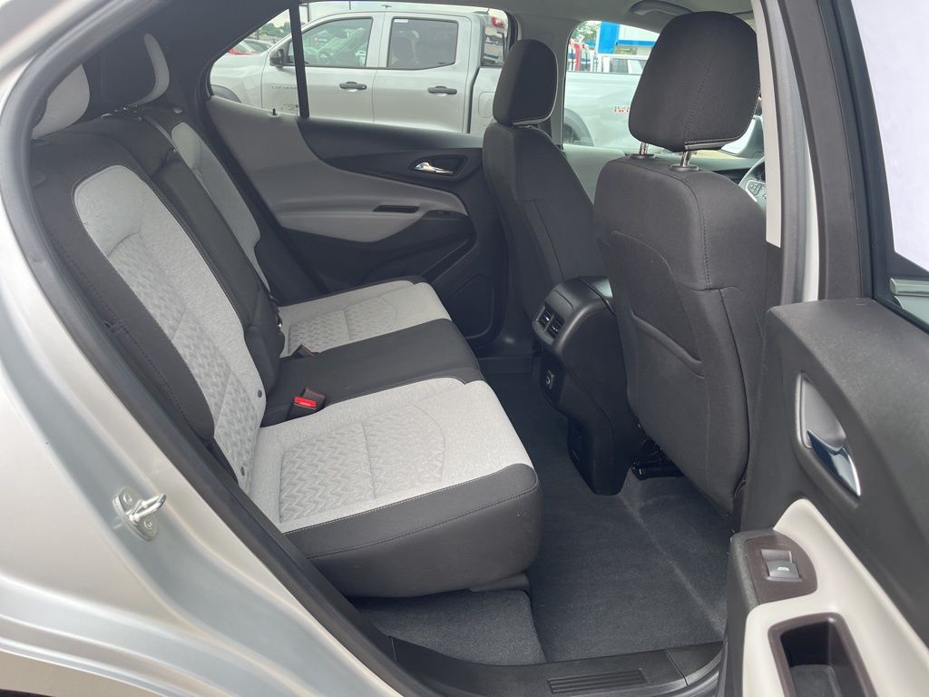2022 Chevrolet Equinox LT photo 14