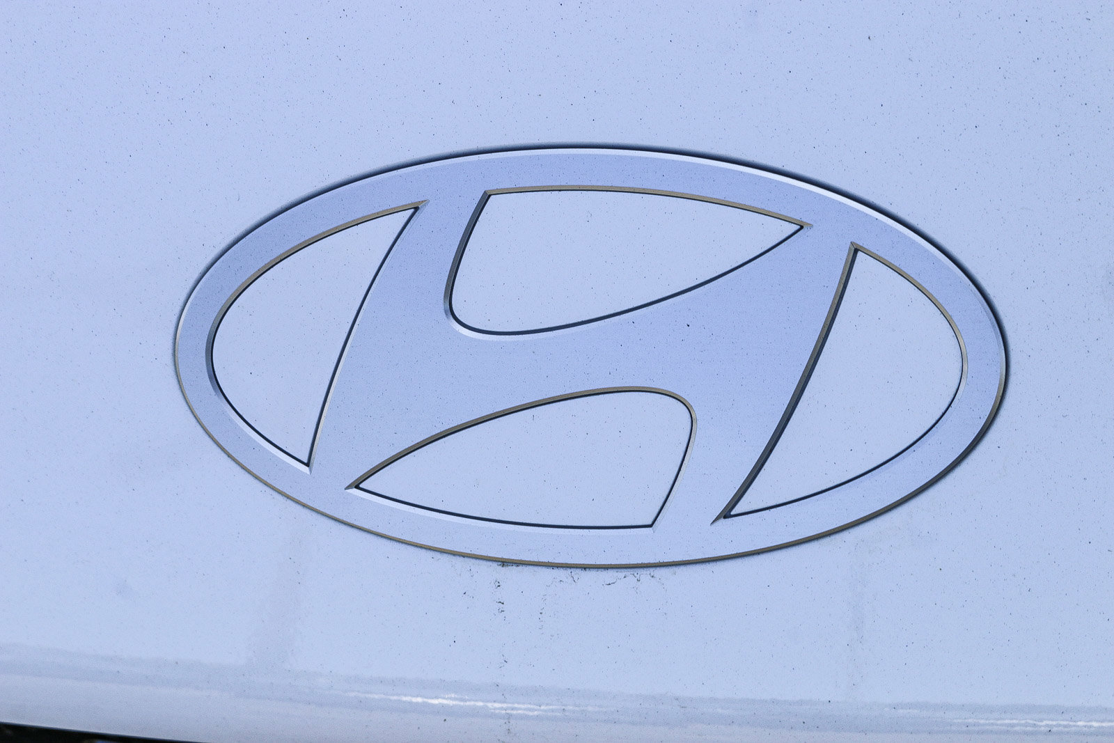 New 2025 Serenity White Hyundai SEL image 6