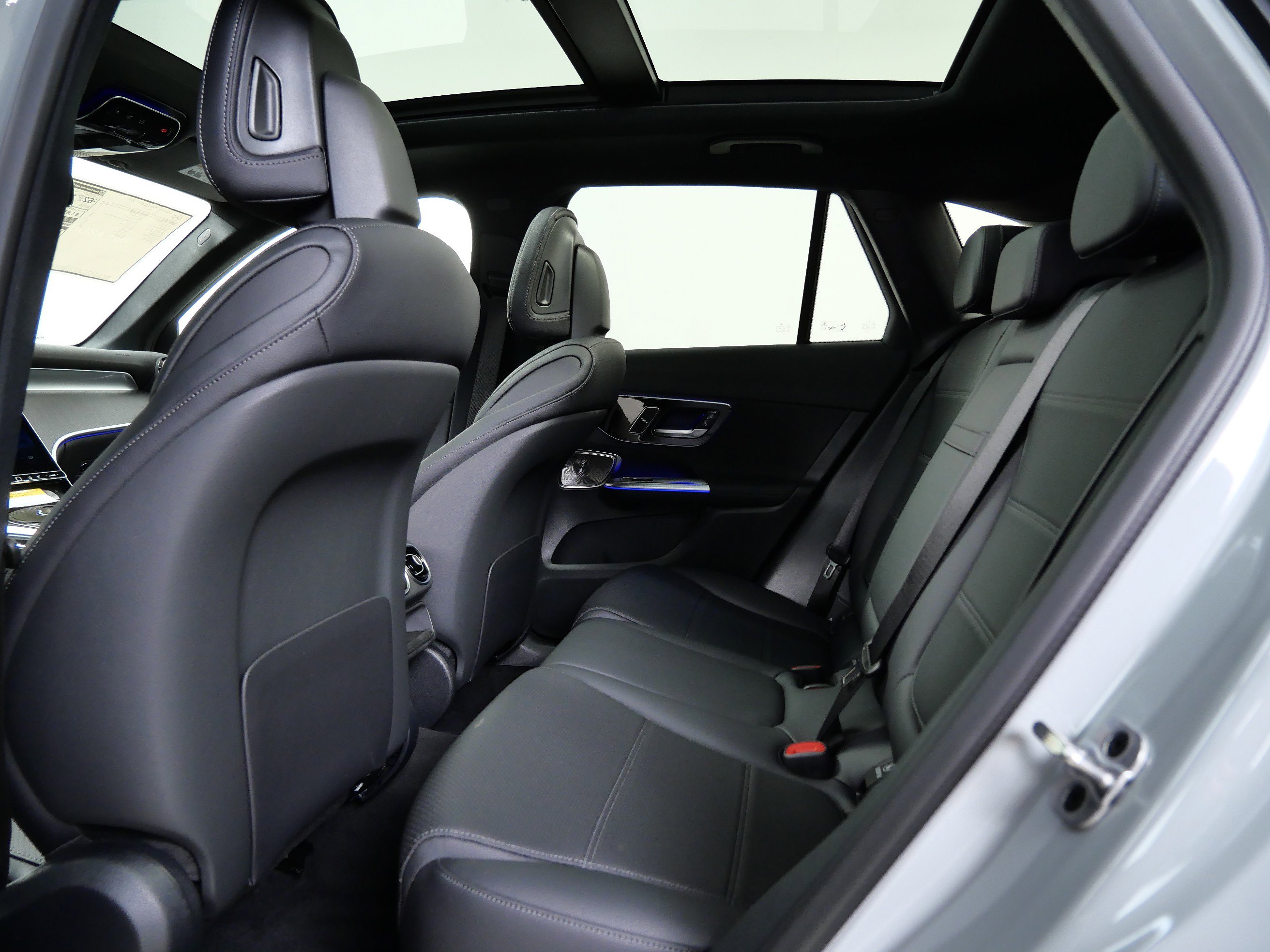 2026 Mercedes Benz GLC 350e 4MATIC photo 8