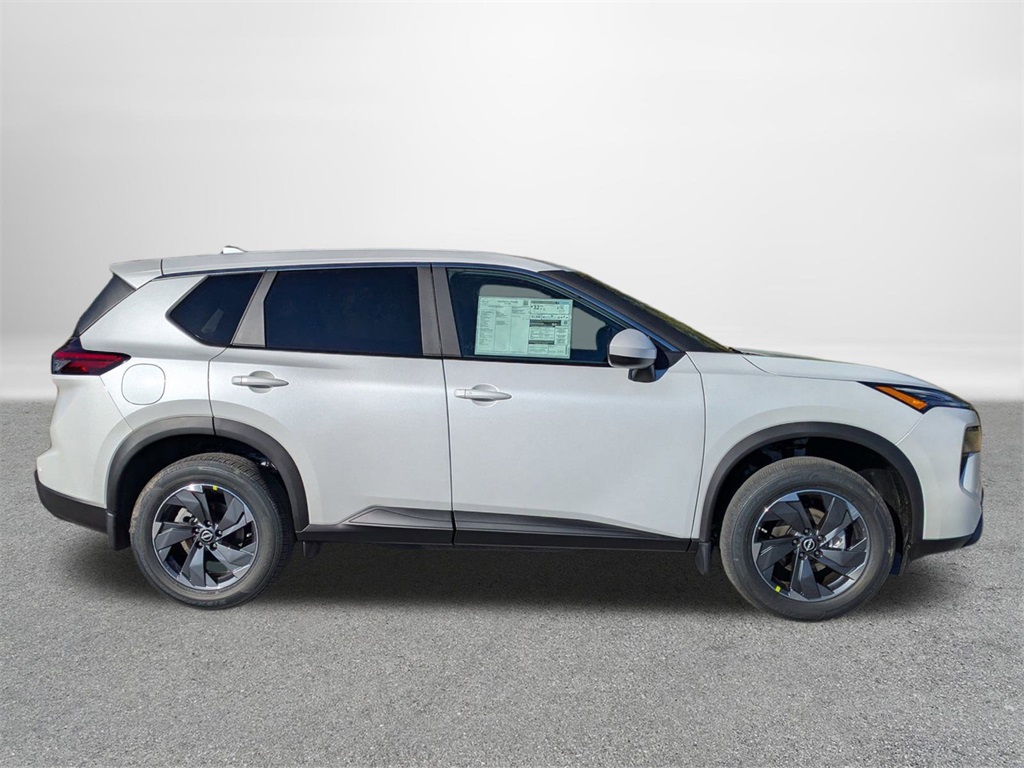 2026 Nissan Rogue SV photo 2