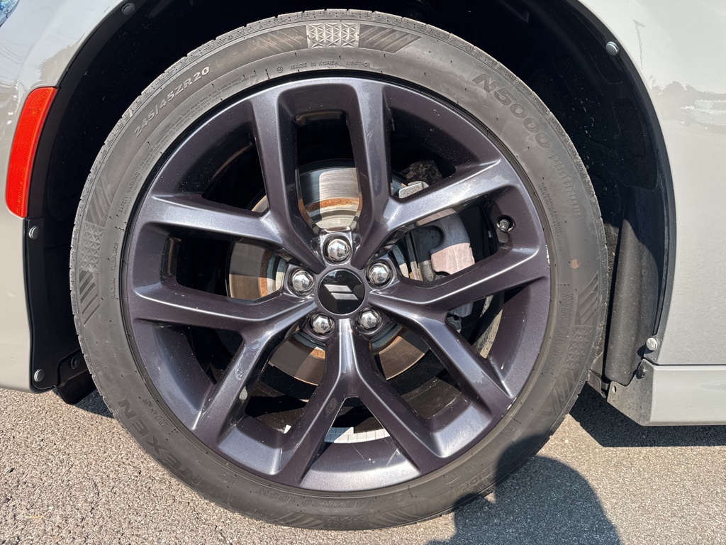 2019 Dodge Charger GT photo 13