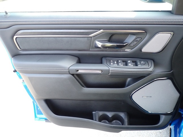 2026 Ram 1500 Rebel photo 14