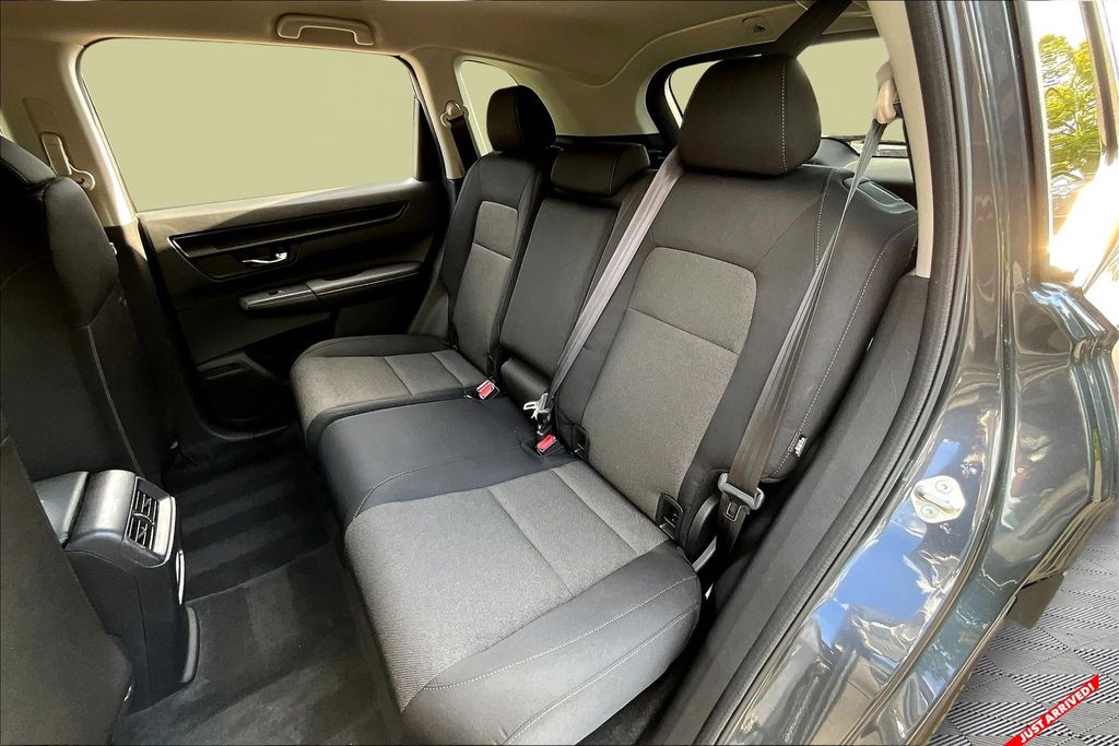 2025 Honda CR-V LX photo 12