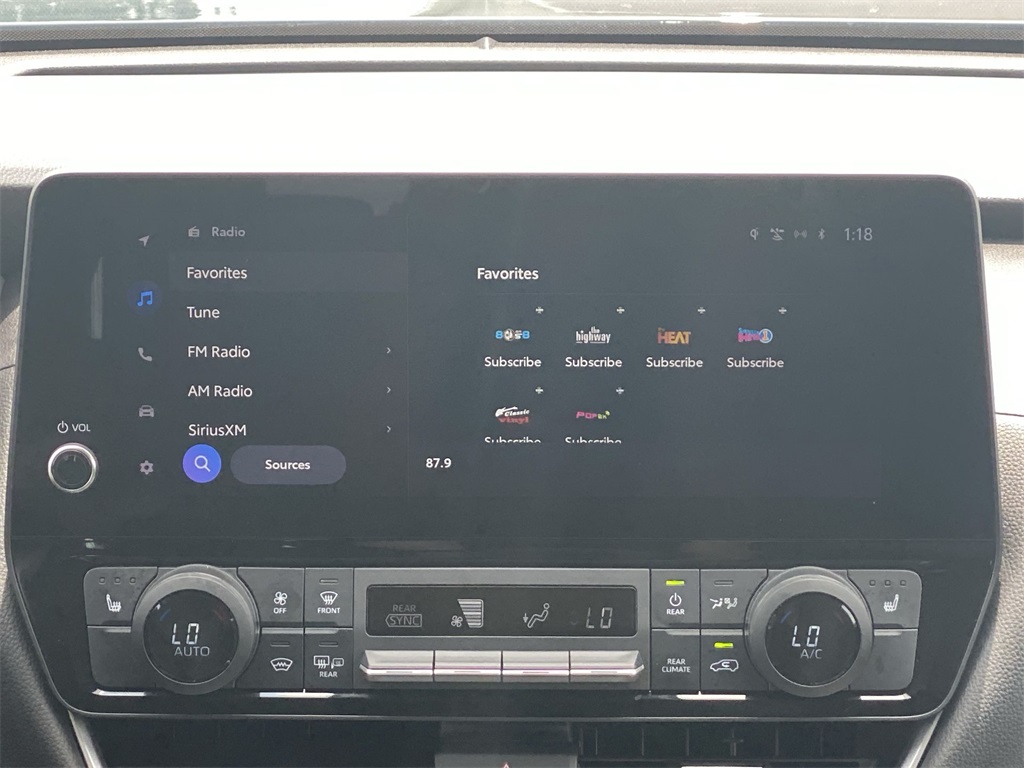 2024 Toyota Grand Highlander XLE photo 11